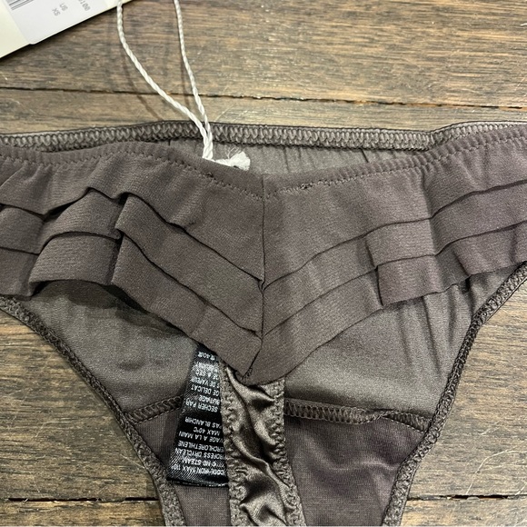 NWT La Perla Thong Panty - Picture 3 of 4